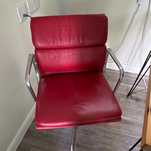 Eames vitra red - eames, leather