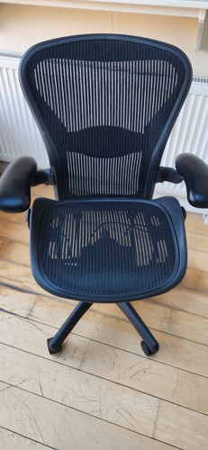 Herman miller aeron - miller, office