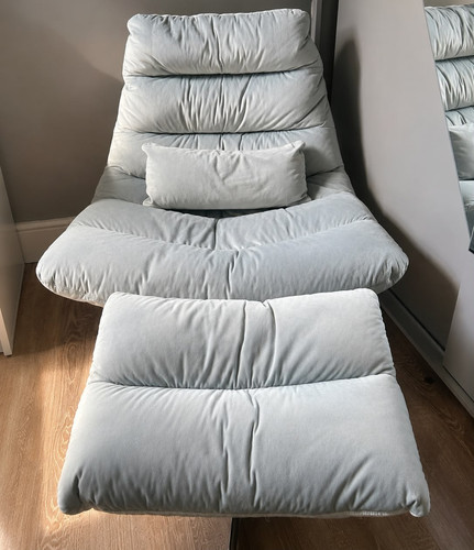 Grey swivel chair with - chair,